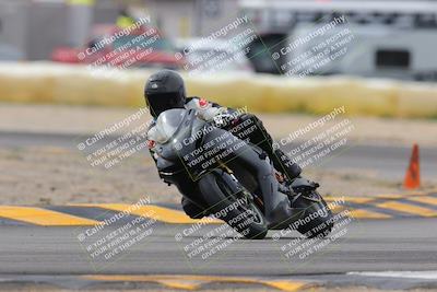 media/Jan-15-2023-SoCal Trackdays (Sun) [[c1237a034a]]/Turn 2 Set 2 (1155am)/